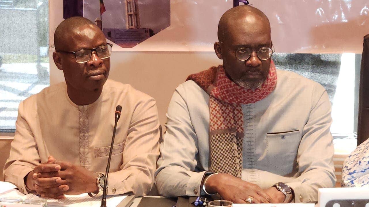 ​  12e session ordinaire du comité de pilotage (COPIL) unique des Programmes nationaux d'équité territoriale [Cliquer et glisser pour déplacer] ​