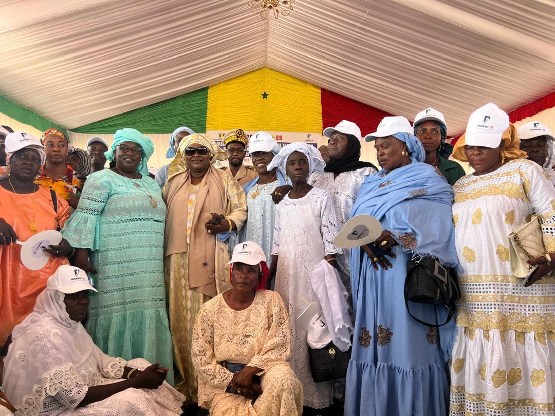 Le Ministère de la Famille et des Solidarités offre des équipements aux femmes transformatrices de Mbour