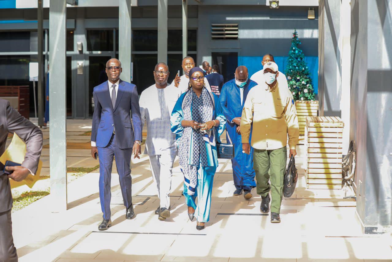 ​  12e session ordinaire du comité de pilotage (COPIL) unique des Programmes nationaux d'équité territoriale [Cliquer et glisser pour déplacer] ​