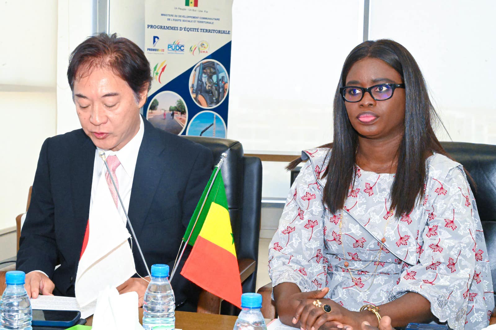 Cérémonie de réception d'un don de 4 804 tonnes de riz offert à notre pays par le Gouvernement du Japon